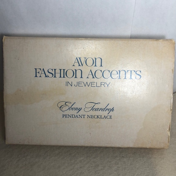 Vintage simulated ebony teardrop necklace - Picture 5 of 6